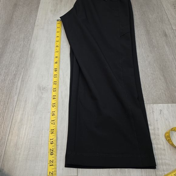 Patagonia Black Capri Pants Lightweight Size 8 - Picture 13 of 14